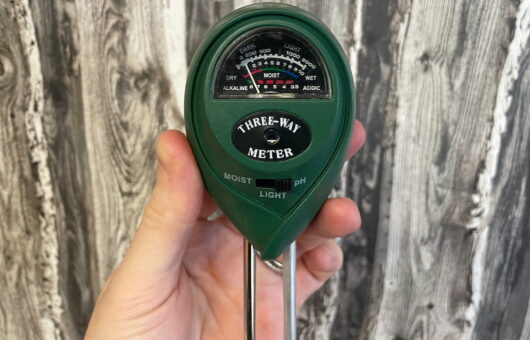 A electronic soil PH meter